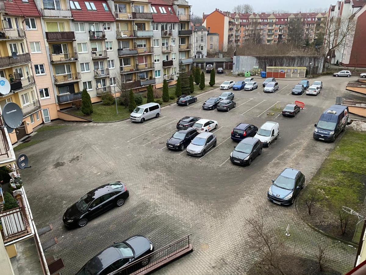 Apartament Dwupoziomowy - Klimatyzacja Apartman Słupsk Kültér fotó